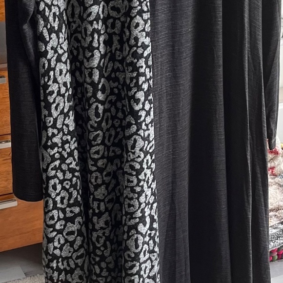 Grey dress with plaid and animal print 12-14 - Picture 6 of 16